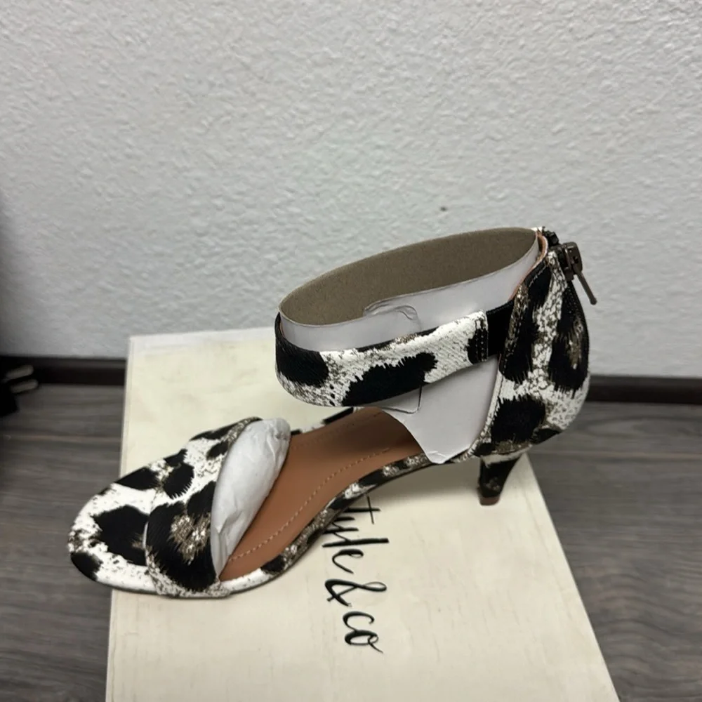 Style & Co Paycee Two-Piece Dress Sandals In Leopard Canv